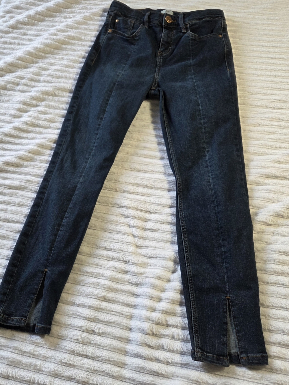 River Island Petite Size 8 Dark Wash Front Seam Slit Hem Jeans